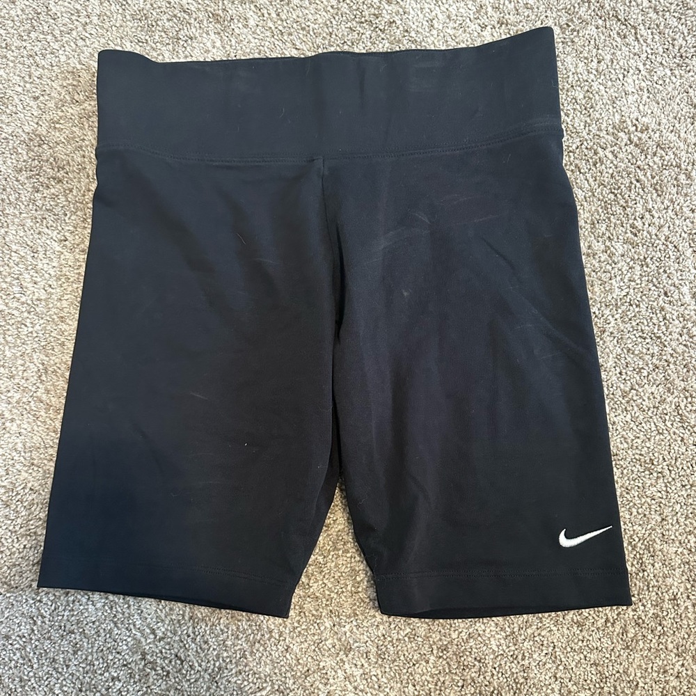 Nike women’s biker shorts